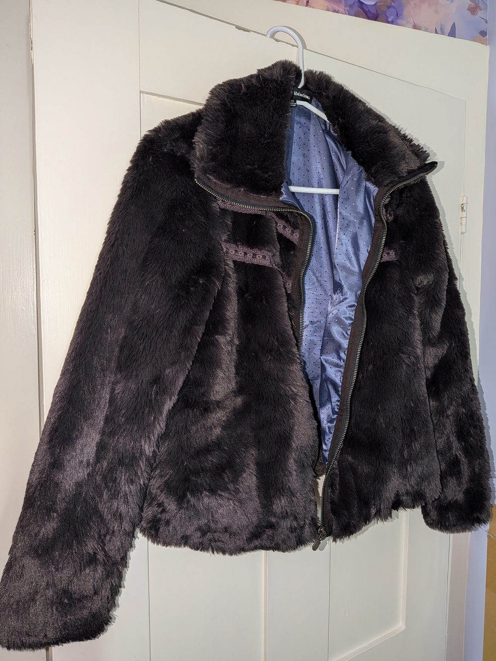 Plush Dark Charcoal Teddy Jacket with Zip Closure XS